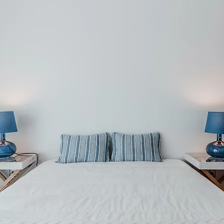 Charm Paradise Apartment